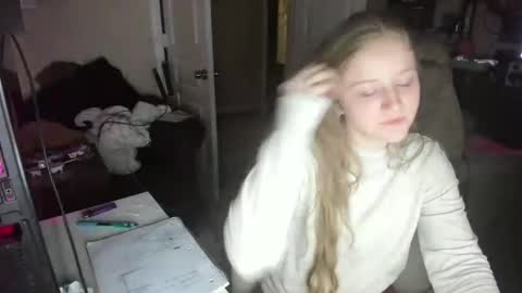 Bunnydathug online show from November 27, 12:13 am