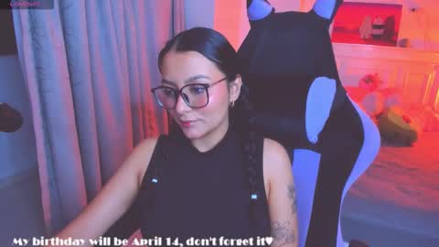 Lili online show from March 18, 11:53 pm