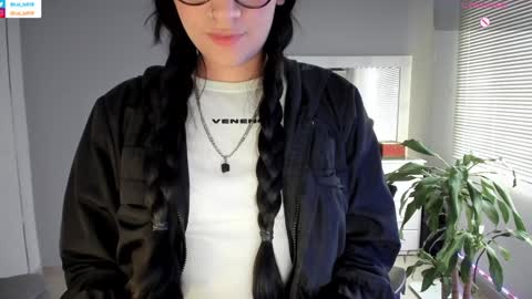 Snapshot of soyabby_ chatting on January 7, 9:35 pm Luisa online show from January 7, 9:35 pm