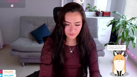 Snapshot of soyabby_ chatting on February 6, 9:38 pm Luisa online show from February 6, 9:38 pm