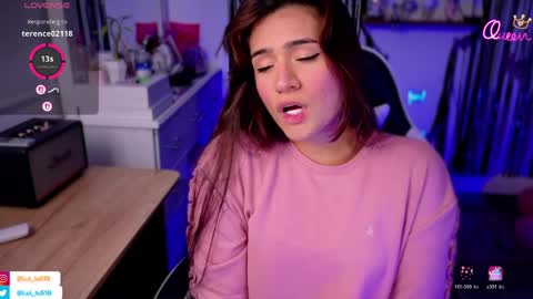 Luisa    online show from April 12, 11:17 pm