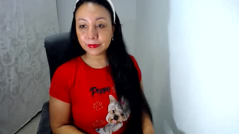 soy Elena online show from June 8, 12:06 pm