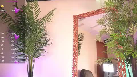 Juliana online show from April 23, 3:36 am