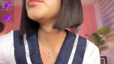 Snapshot of soysaraa_ chatting on March 1, 5:09 am Aleja online show from March 1, 5:09 am