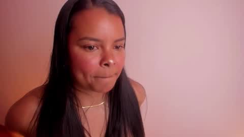 Snapshot of soytucolor chatting on October 7, 12:59 am Paula add me on snap online show from October 7, 12:59 am