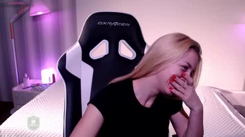 space danger online show from December 15, 6:18 am