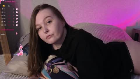 space_frog_ online show from January 28, 11:06 am