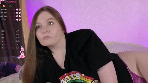 space_frog_ online show from January 30, 1:09 pm