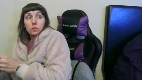 Tip 1 token  Follow me on instagram  Sparkle pinuppp online show from January 25, 9:04 am