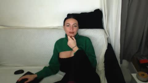 Carla online show from November 24, 8:33 pm