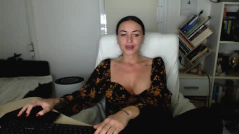 Carla online show from October 18, 7:26 pm