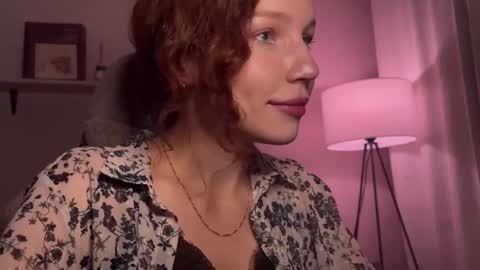 spicy___caramel online show from October 12, 5:15 pm