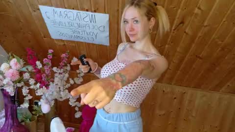 Eli online show from July 8, 12:18 pm