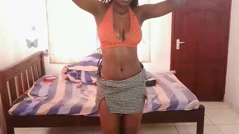 Snapshot of spicysashaa chatting on September 27, 9:38 am spicysashaa online show from September 27, 9:38 am
