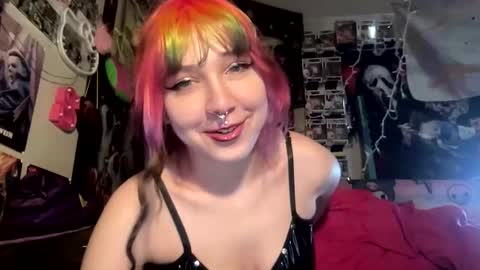 Pixie online show from March 17, 4:11 pm