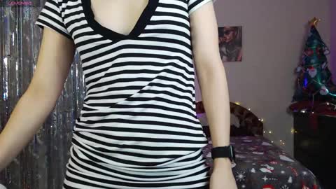 Tips are the best compliment to a woman online show from December 18, 7:57 am