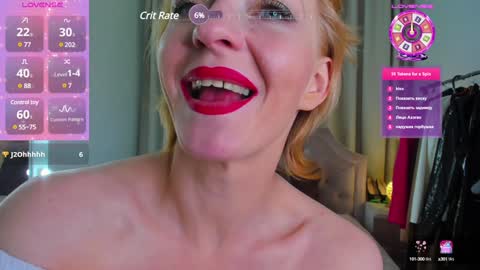 Snapshot of squirtymom chatting on February 4, 4:29 pm Alisa online show from February 4, 4:29 pm