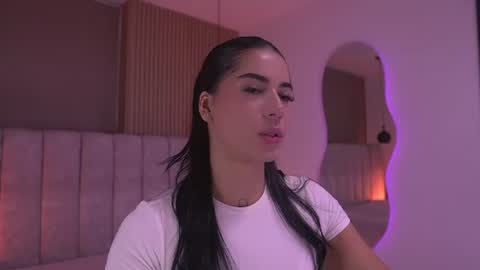 samantha online show from June 22, 7:11 pm
