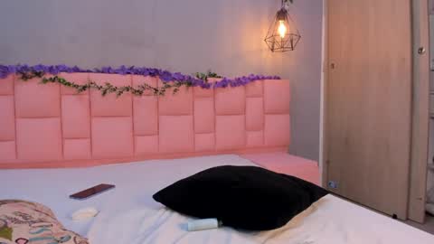 stacy online show from April 24, 9:17 pm