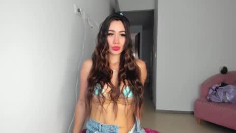 TWstacymalibu110 online show from December 13, 10:38 pm