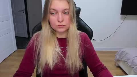 Stacy  online show from February 27, 3:05 pm