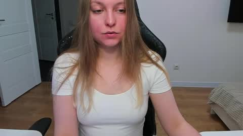 Stacy  online show from April 27, 5:21 pm