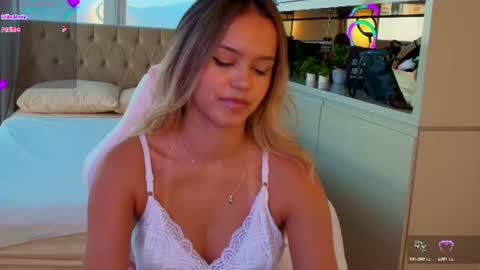 Stacy Tyler online show from June 27, 7:42 pm