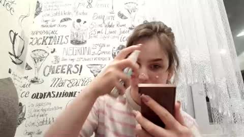 Emma online show from March 8, 7:18 pm