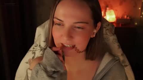 Alice online show from March 12, 3:18 pm