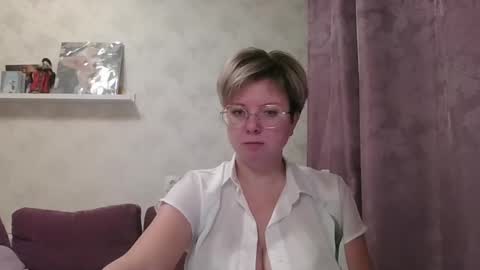 Snapshot of stasya_07 chatting on January 10, 6:31 am Stasya online show from January 10, 6:31 am