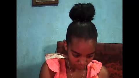 Snapshot of stecimalicia chatting on October 3, 7:35 am Malicia online show from October 3, 7:35 am
