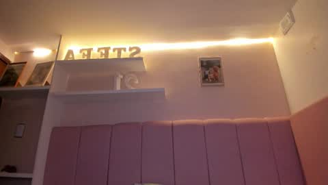 Stefa Gomez  online show from February 25, 1:53 pm