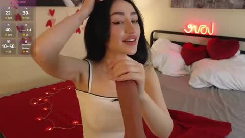 Sarah online show from February 18, 10:47 am