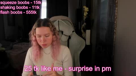 Stefany and Bettany online show from April 29, 2:53 pm