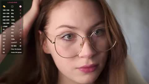 Snapshot of stella_of_steel chatting on September 16, 9:17 am Stella online show from September 16, 9:17 am