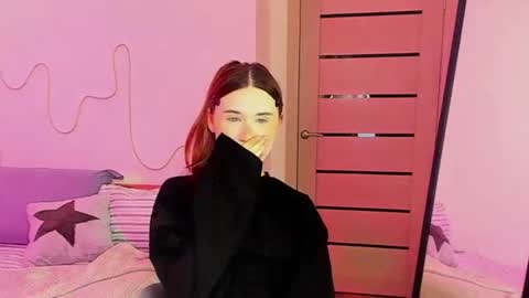 stella_sunny online show from December 5, 5:36 pm