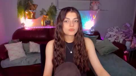 StellaRainbow online show from April 29, 6:57 pm