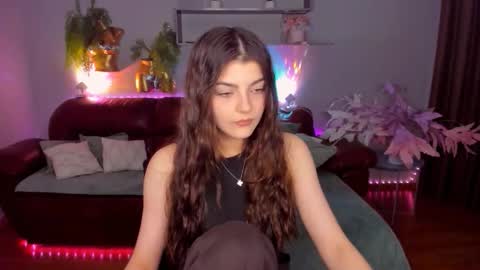 StellaRainbow online show from April 29, 3:37 pm