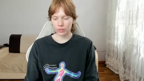 S T E L L A online show from June 12, 11:07 am