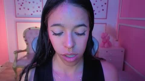 Stephania online show from January 7, 5:49 pm