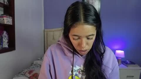 Stephania online show from April 24, 4:21 pm