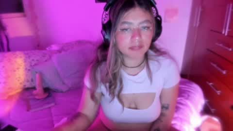 Stephanie  online show from April 23, 3:47 am