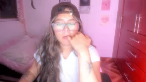 Stephanie  online show from January 14, 12:48 am