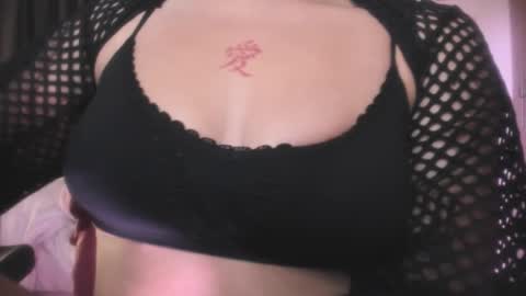 Stephanie  online show from February 19, 5:51 am