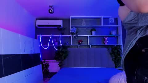 Stephie online show from June 11, 5:26 am