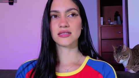 Liz online show from March 17, 11:31 pm