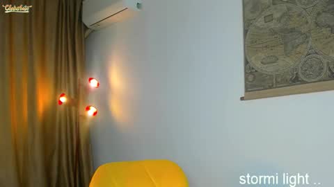 Stormi online show from November 20, 8:43 pm