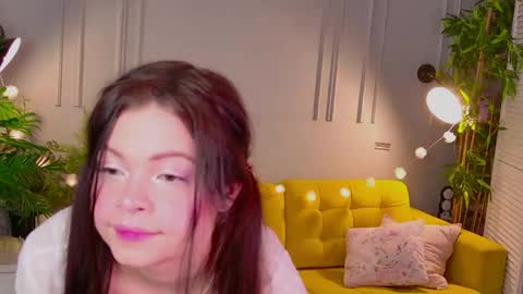 Leila online show from May 15, 6:49 am
