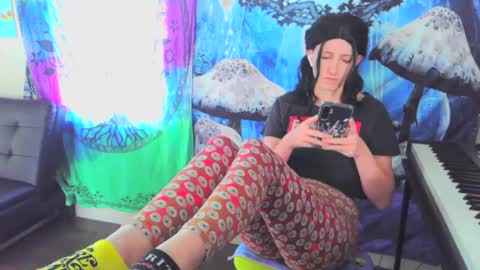 Stormythunder online show from October 1, 5:07 pm