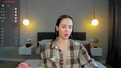 Laura online show from April 26, 10:13 am